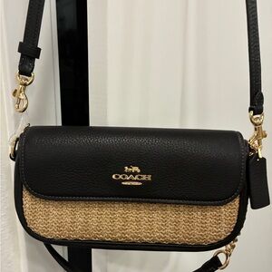Coach Women's Hailey Flap Bag Gold / Toast / Black